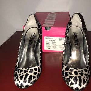 Cosmopolitan Awestruck Black/Leopard Print Heels